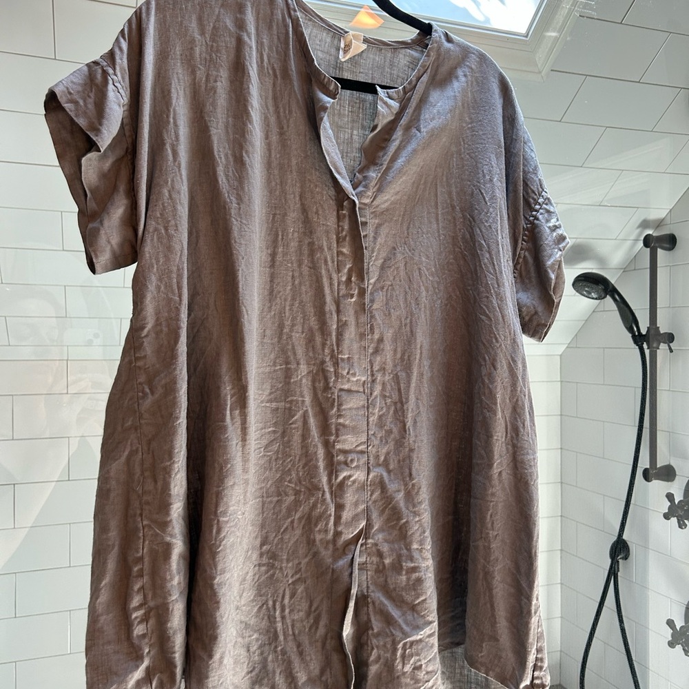 Elizabeth Suzann Gray Short Sleeve Top